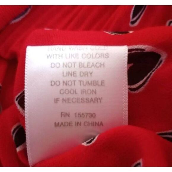 ROSE & OLIVE RED & BLACK HEART PRINTED FLARE SLEEVE BLOUSE SZ.L EUC. - Picture 5 of 5